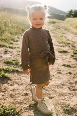 Mini Jensen Dress In Mocha - FINAL SALE -CINZ Clothing Shop WEB JensenDress FW23 LindsayArnold 01