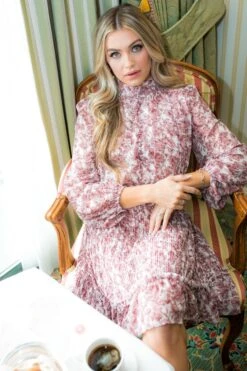 Brynley Dress In Pink - FINAL SALE -CINZ Clothing Shop WEB LindsayArnold Valentine s brynley 10 465541